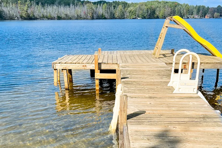 Open Concept Lake Home Walkout Ranch - Image 1