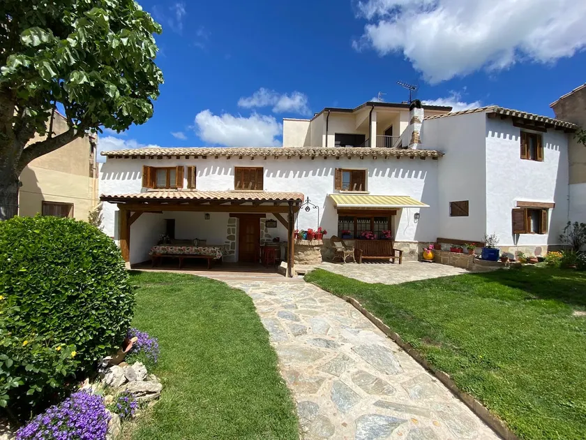 *Casa Rural Villazon, 12 min PAMPLONA, C. Santiago - Image 1