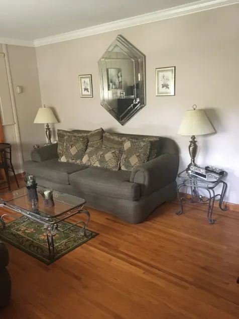 Private Suite in Madison - Image 1