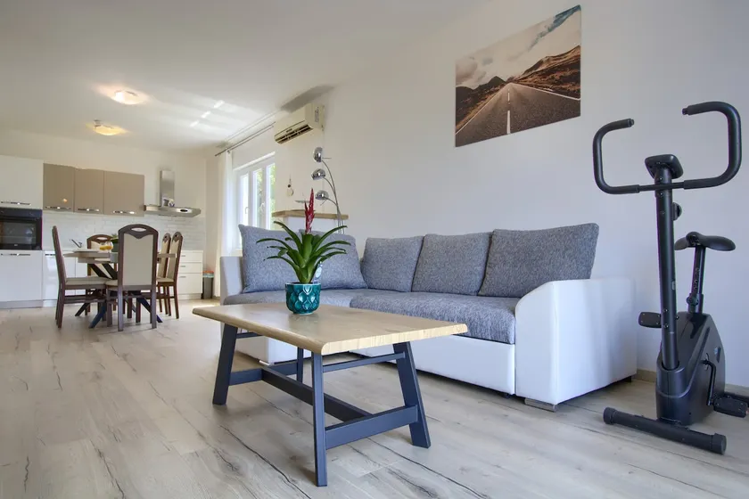 Apartment Mimoza - Image 1
