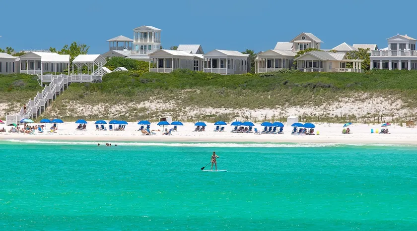 2 Pools, Hottub, Beach Tram, 3bed, 2bath, by Alys - Image 1