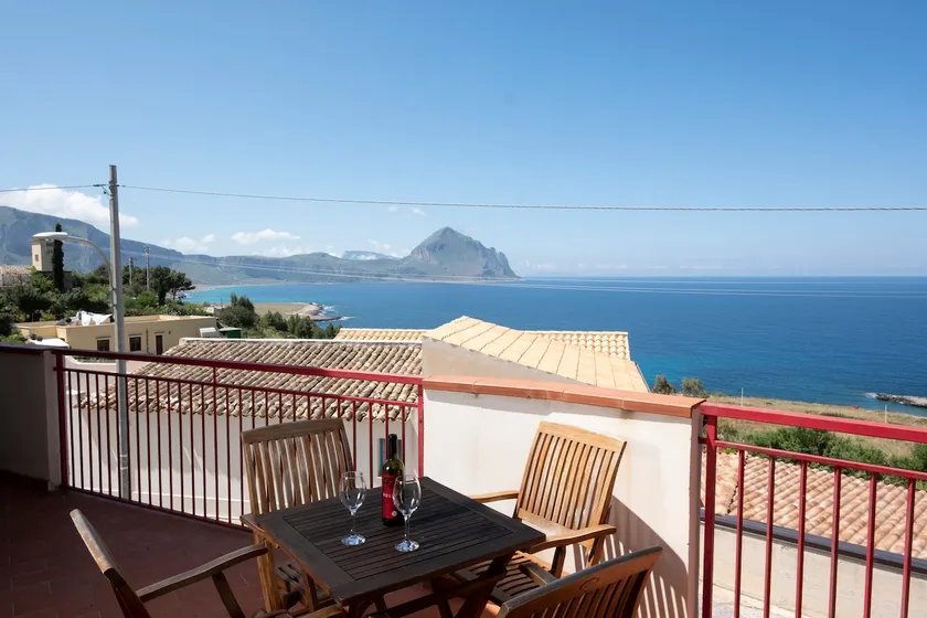 Villa Gina con vista mozzafiato sul golfo di Macari - Image 1