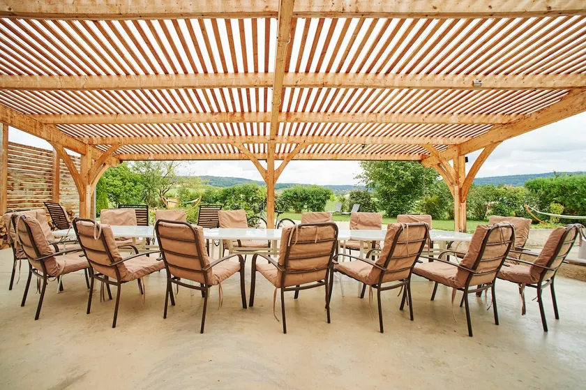 Gite des Flâneurs: Covered terrace with plancha BBQ - Image 1