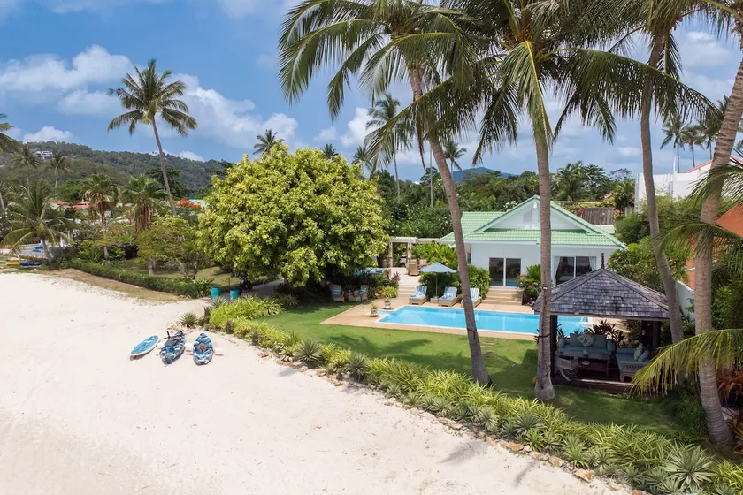 Beachfront 3 Bedroom Villa - Image 1