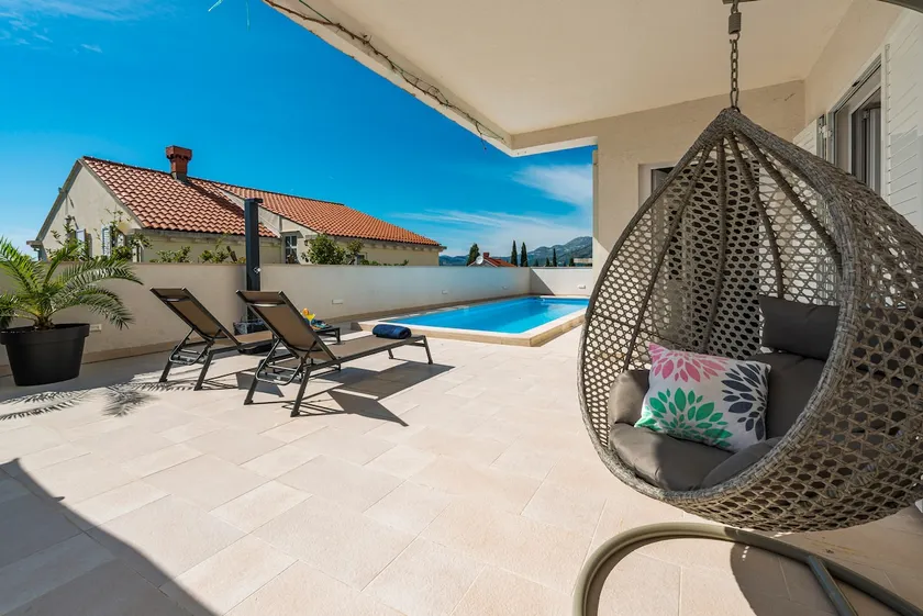 Deluxe Apartment Unique-With Private Heated Pool - Image 1