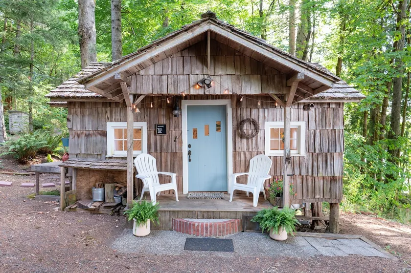 Water View Cottage Retreat - Image 1
