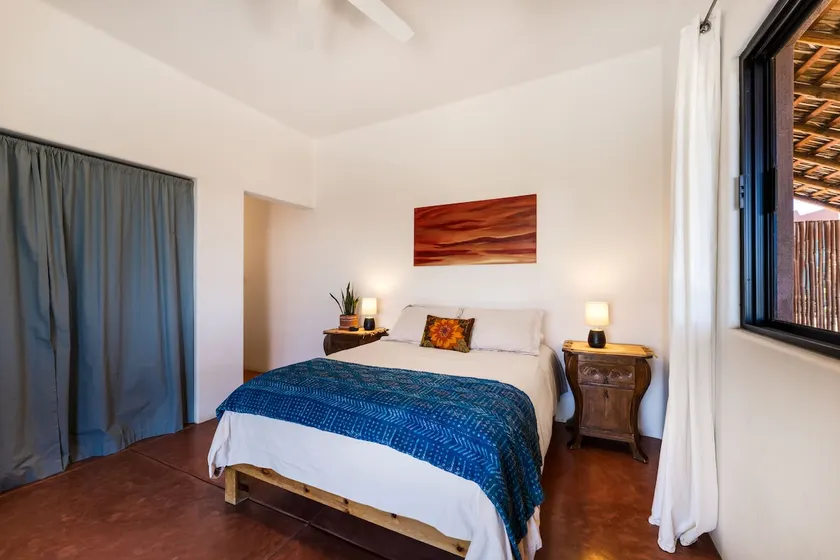 Walk to Surf! ~ 1 BR w/full kitchen Eco Friendly - Image 1