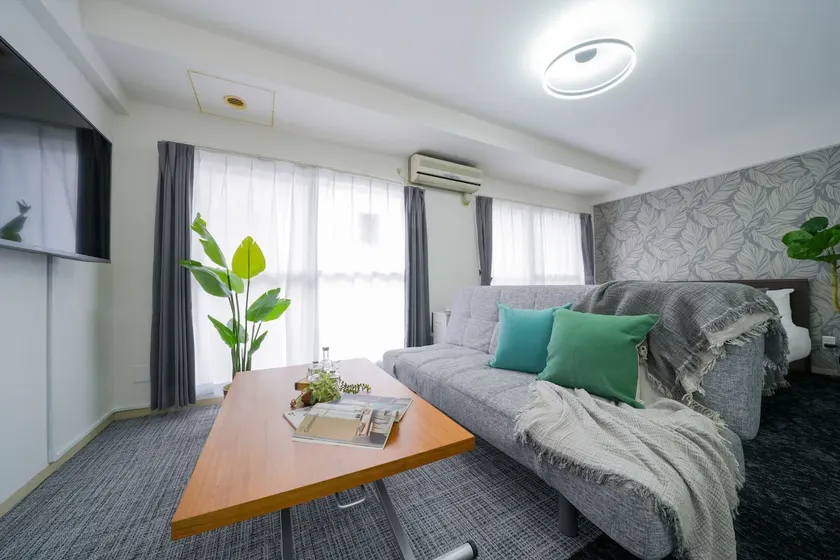 Spacious 2LDK hotel-like room! It can accommodate up to 8 people! (88-70) - Image 1