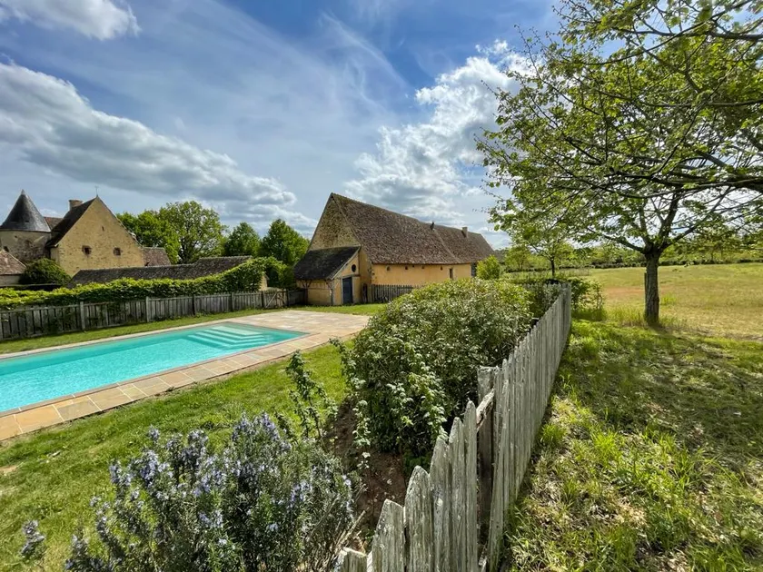 Manoir de Buis Guest House - Image 1