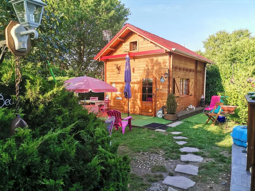 small unusual rental of a chalet - Image 1