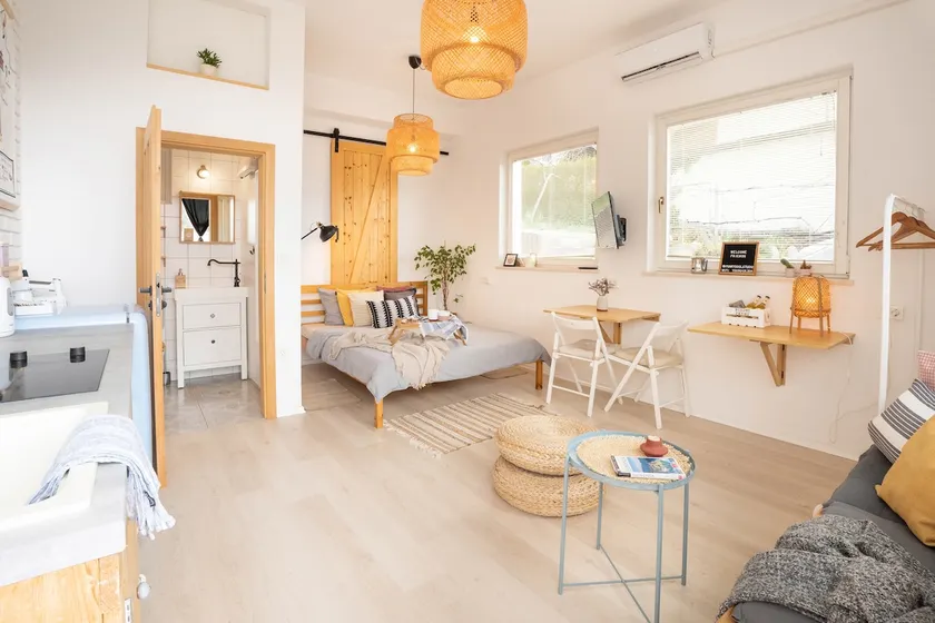 Funky soul studio with stylish design - Image 1