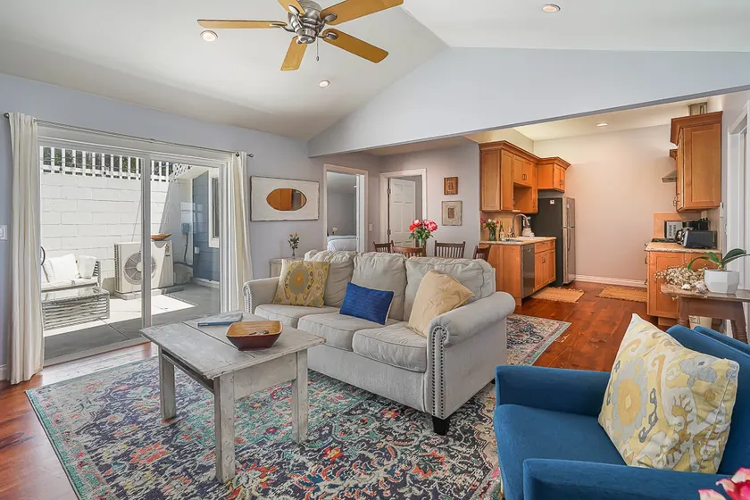 Malibu Oasis with Ocean Views close to the Beach - Image 1