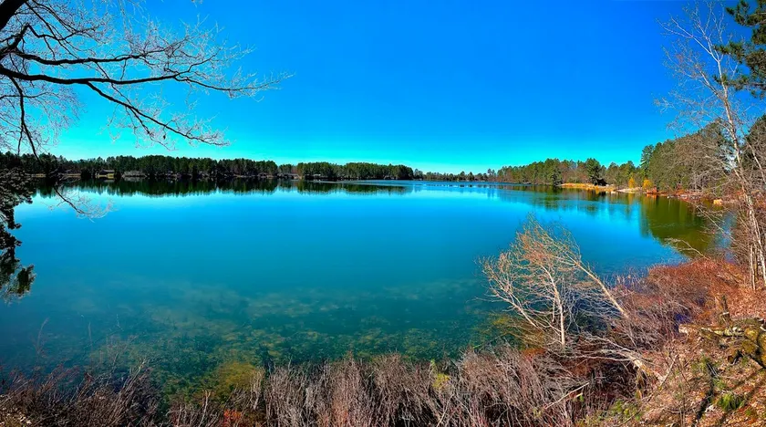 Beautiful lake place 20 Min from Marquette - Image 1