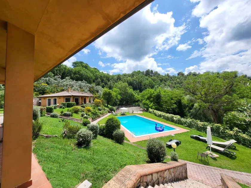 Villa Giulia i Bettona, Perugia, med swimmingpool og tennisbane - Image 1