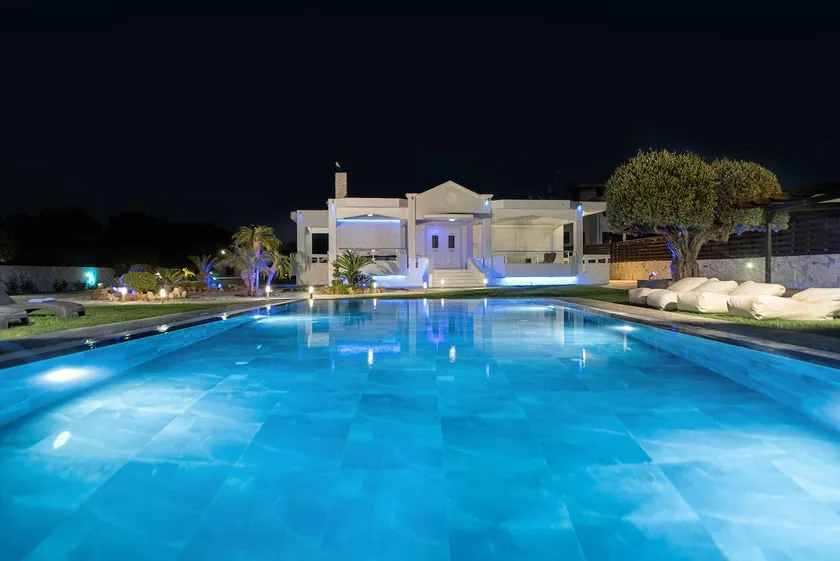 Marble Pool Villa - Image 1