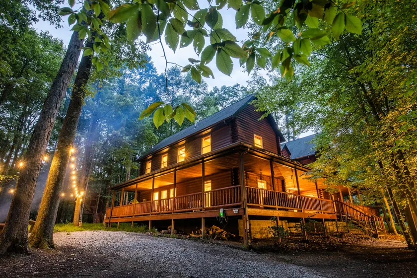 Family-friendly, open & spacious, minutes from NRG - Image 1