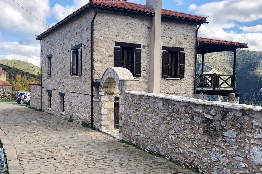 Periklis Guesthouse Anavriti. - Image 1