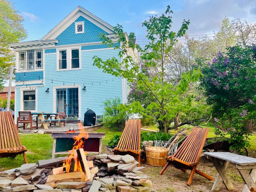 Victorian Mountain House | Firepit, Lake, Walkable - Image 1