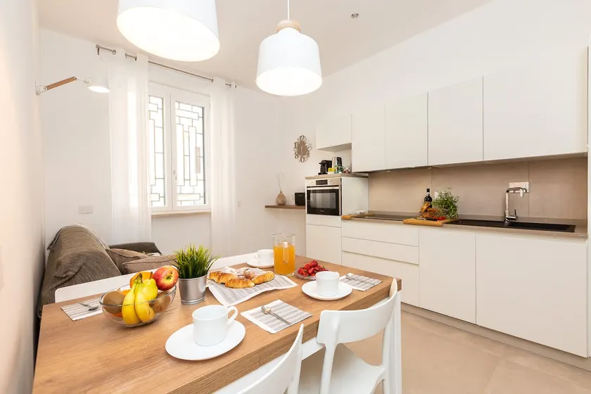 Appartement de vacances avec internet haut débit | Proche Colisée | Vue ville - Image 1