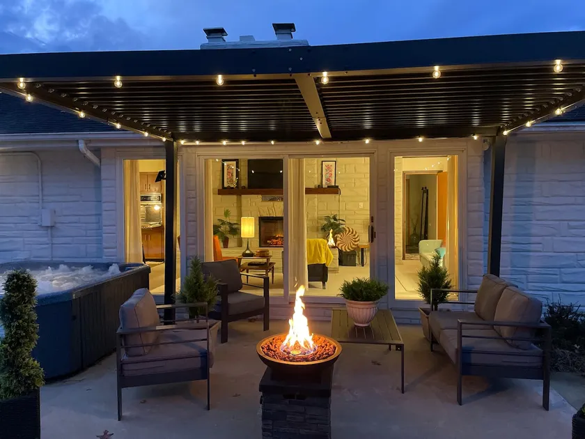 Lady Virginia-Vintage Charm w/Modern Amenities - Image 1