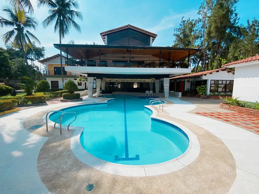 Country House/Capacity up to 70 people/Wi-Fi/Pool - Image 1