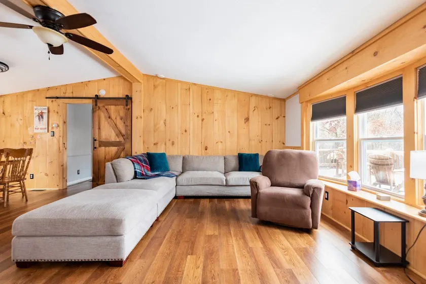 Newly Renovated 2 Bed/2 Bath in Deep Creek - Image 1