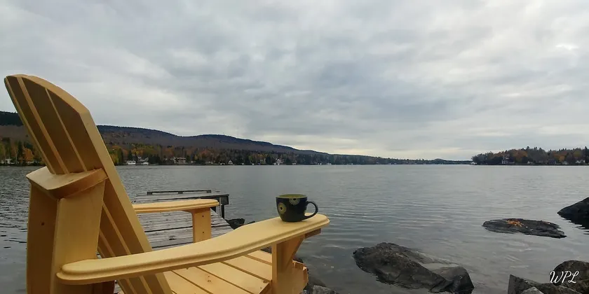 Chalet Ô Trois-Saumons Directly on the Lake - Image 1
