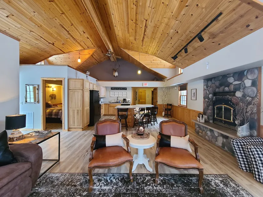 ”The Birchwood” @ Moxi Lodge and Lounge - Image 1