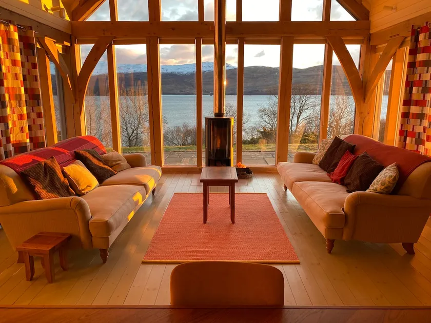 A cosy retreat with breathtaking views, sleeps 6. - Image 1