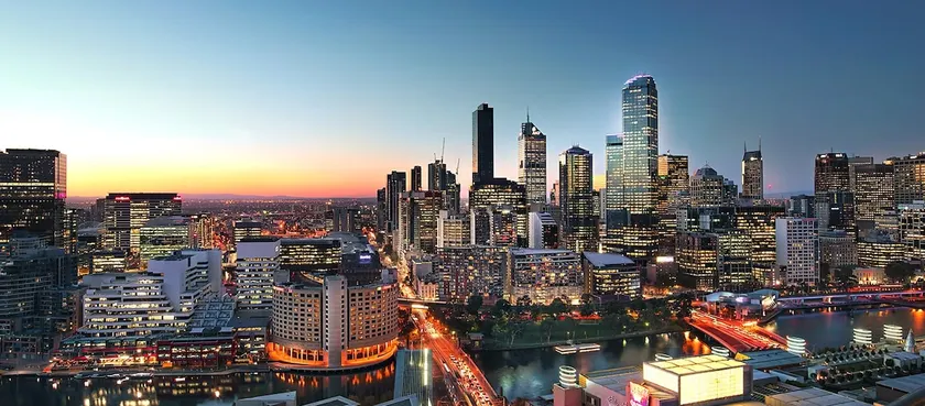 Amazing View 3 BR*2BTH*P APT with balcony and Pool  in Heart of Southbank - Image 1