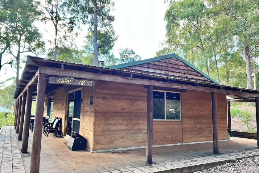 Karri Oak Cottage - Forest getaway near Pemberton - Image 1