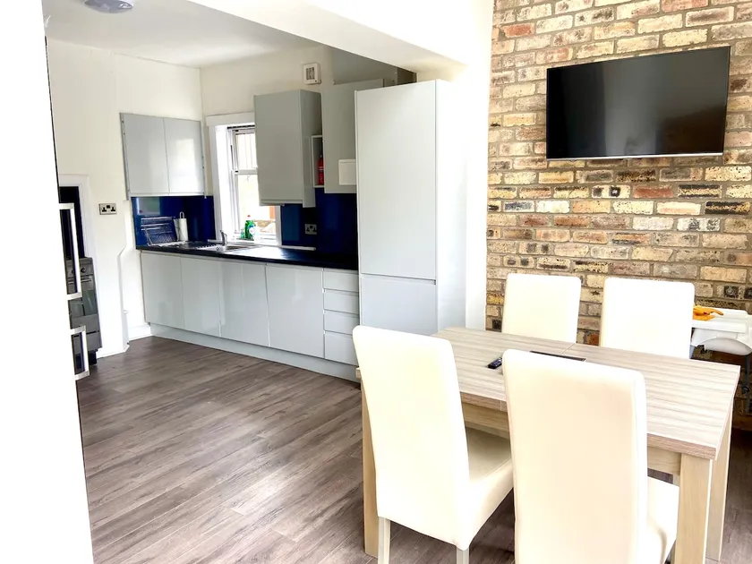 3 Bedroomed semi detached house - Image 1