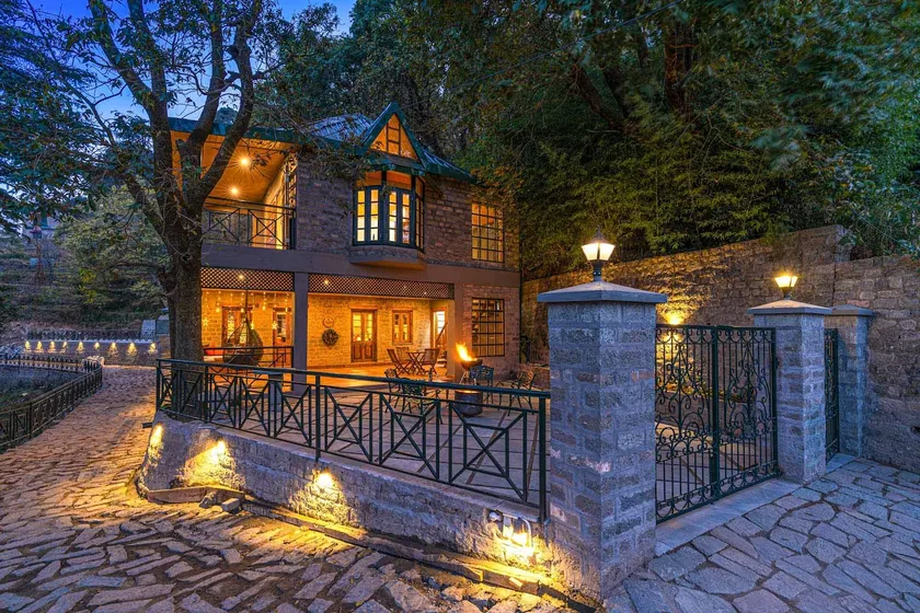3BR - W/Heated Pool - Paris Villa @Kasauli - Image 1