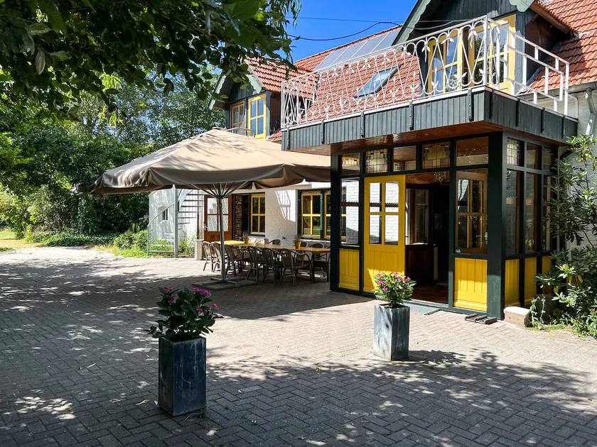 Hoeve de Knol 18 pers. 7 bedrooms with private bathroom. - Image 1
