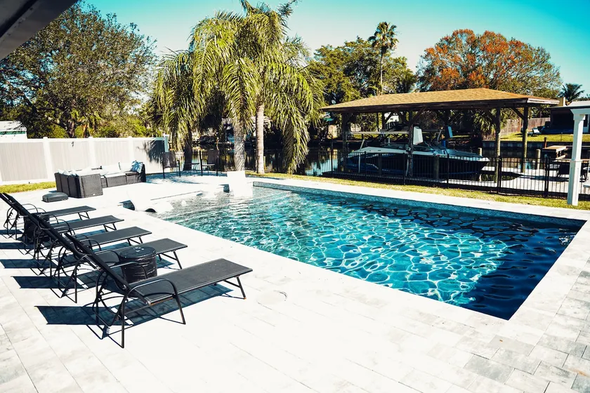 Beach House and Dining - Image 1