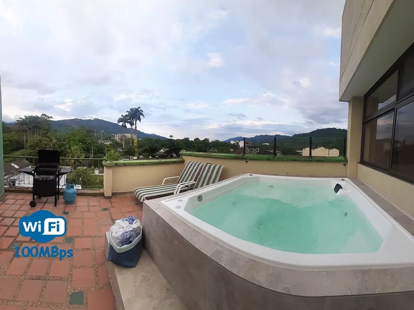 Penthouse Villeta - Image 1