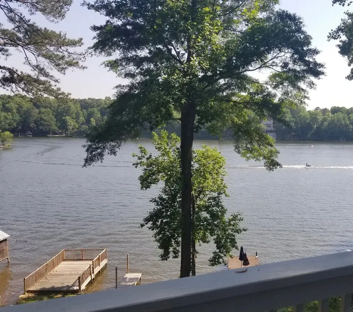 Lake House - Image 1