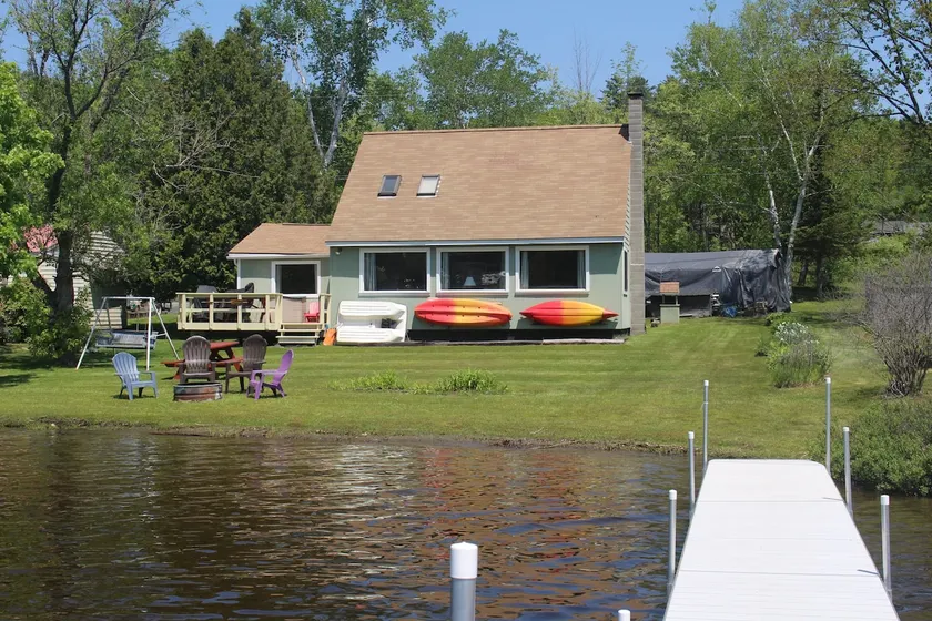 Mascoma Lake Quiet Cottage - Image 1