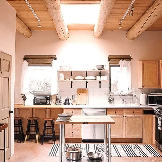 Airbnb Top Choice | Modern Southwest Getaway - Image 1