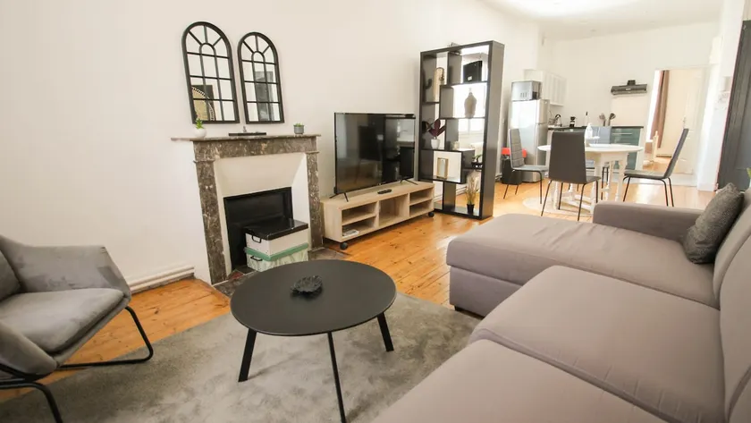 (B1) Spacious 2 bedrooms - Downtown - Image 1