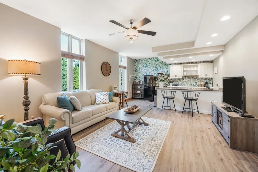 Lakeshore Dr. Condo in Lake Geneva, WI - Image 1