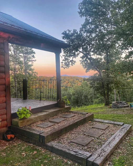 Secluded log cabin w/ Mountain views Buffalo River - Image 1