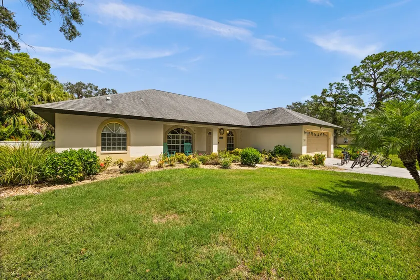 Sunny Oasis/Beautiful House/Near Beach/Heated Pool - Image 1
