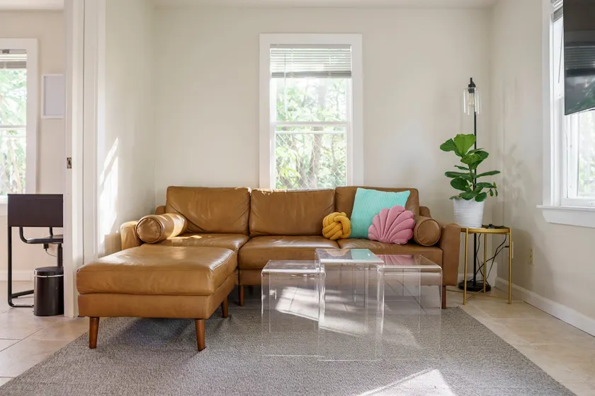 Makai Guesthouse - Image 1