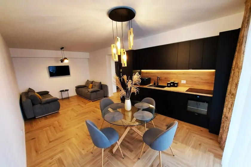 Panoramic Apartments Oradea - Image 1