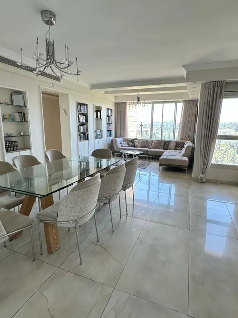 Meggido Towers 4 bedroom 3 bath unit - Image 1