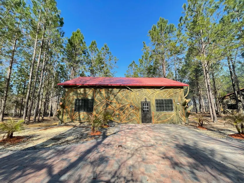 Hunterville Lodges Cabin 103 - Image 1