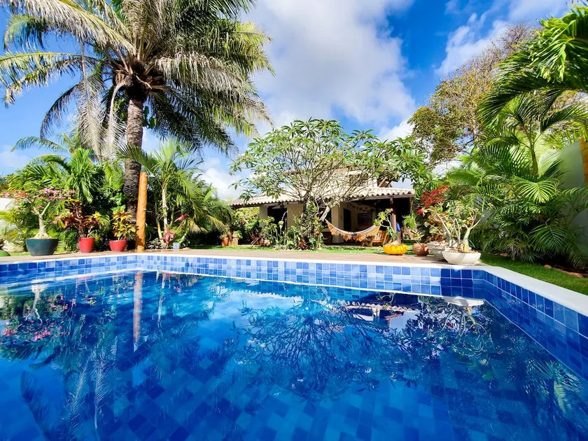 Beach House, River, Swimming Pool, Garden and Balcony - Image 1