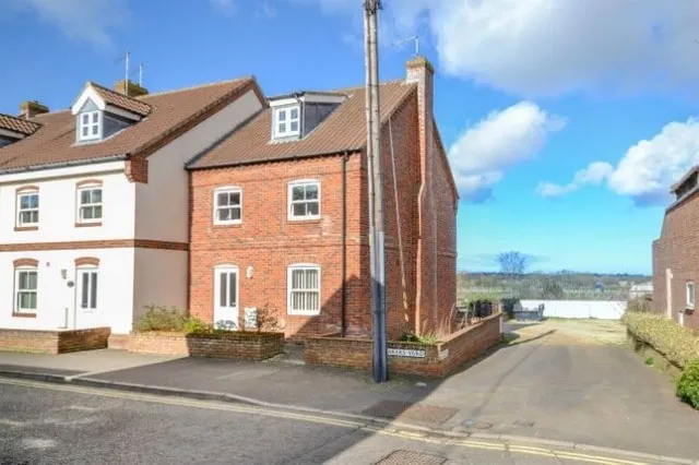 Bakers Yard - Image 1