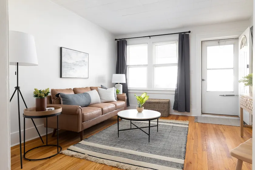 Radiant Updated Ferndale Bungalow - Image 1
